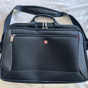 Swiss gear Wenger 16” mainframe laptop briefcase